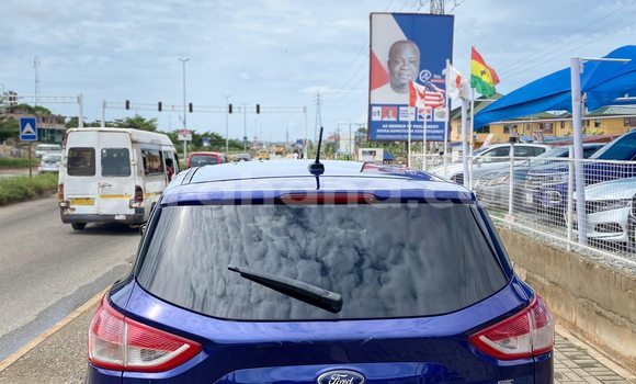 Sayi Na hannu Ford Escape Black Mota in Accra a Greater Accra Sayi Na hannu Ford Escape Black Mota in Accra a Greater Accra