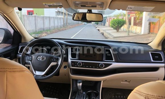 Sayi Na hannu Toyota Highlander Black Mota in Accra a Greater Accra Sayi Na hannu Toyota Highlander Black Mota in Accra a Greater Accra