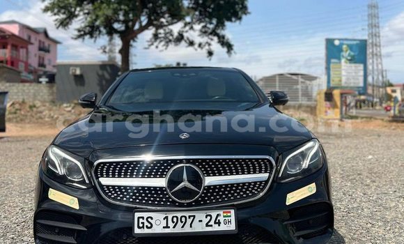 Buy Used Mercedes‒Benz E–Class Black Car in Accra in Greater Accra