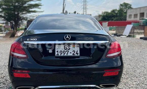 Sayi Na hannu Mercedes‒Benz E–Class Black Mota in Accra a Greater Accra Sayi Na hannu Mercedes‒Benz E–Class Black Mota in Accra a Greater Accra