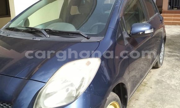 Sayi Na hannu Toyota Vitz Blue Mota in Accra a Greater Accra Sayi Na hannu Toyota Vitz Blue Mota in Accra a Greater Accra