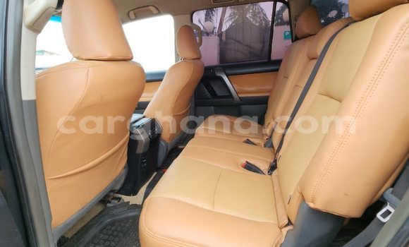Sayi Na hannu Toyota Land Cruiser Black Mota in Accra a Greater Accra Sayi Na hannu Toyota Land Cruiser Black Mota in Accra a Greater Accra