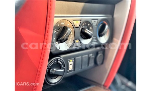 Ra Imported Toyota Fortuner funfun Ọkọ̀ in Import - Dubai ni Ashanti Ra Imported Toyota Fortuner funfun Ọkọ̀ in Import - Dubai ni Ashanti