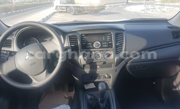 Buy Import Mitsubishi L200 White Car in Import - Dubai in Ashanti Buy Import Mitsubishi L200 White Car in Import - Dubai in Ashanti