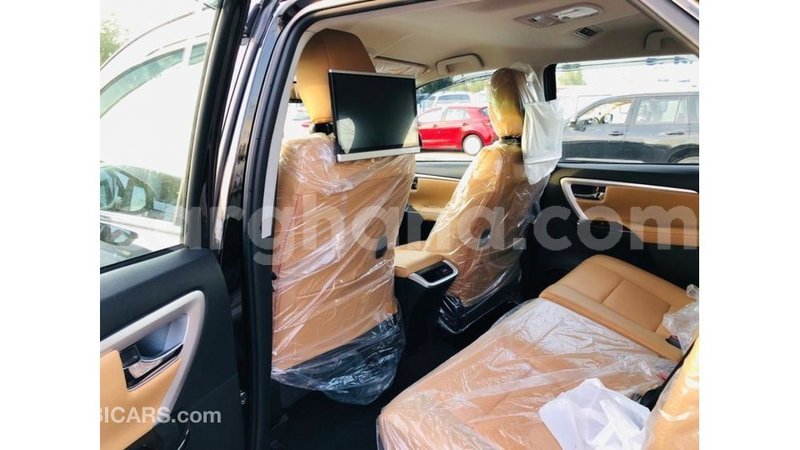 Big with watermark toyota fortuner ashanti import dubai 10901