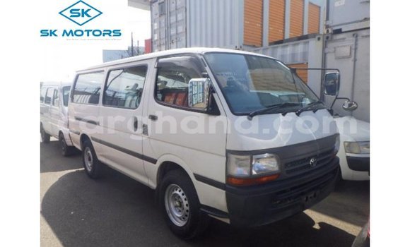 Sayi Imported Toyota Hiace White Mota in Import - Dubai a Ashanti Sayi Imported Toyota Hiace White Mota in Import - Dubai a Ashanti