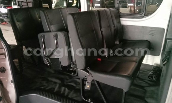 Buy Used Toyota Hiace White Car in Tema in Greater Accra Buy Used Toyota Hiace White Car in Tema in Greater Accra
