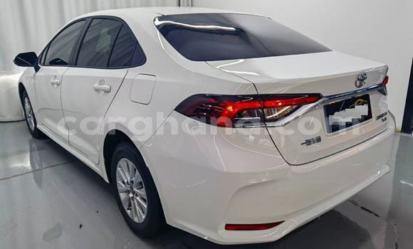 Sayi Na hannu Toyota Corolla White Mota in Accra a Greater Accra Sayi Na hannu Toyota Corolla White Mota in Accra a Greater Accra