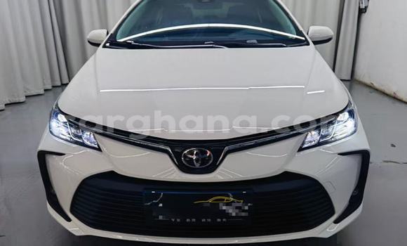 Sayi Na hannu Toyota Corolla White Mota in Accra a Greater Accra Sayi Na hannu Toyota Corolla White Mota in Accra a Greater Accra