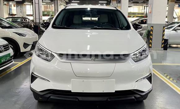 Sayi Na hannu BYD Yuan pro White Mota in Accra a Greater Accra Sayi Na hannu BYD Yuan pro White Mota in Accra a Greater Accra
