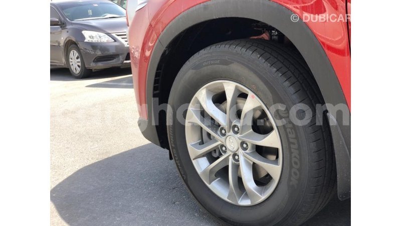 Big with watermark hyundai santa fe ashanti import dubai 10907