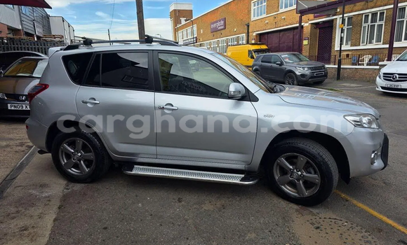 Buy Used Toyota RAV4 Silver Car in Accra in Greater Accra Buy Used Toyota RAV4 Silver Car in Accra in Greater Accra
