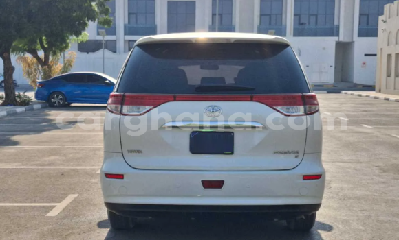 Buy Used Toyota Previa White Car in Accra in Greater Accra Buy Used Toyota Previa White Car in Accra in Greater Accra
