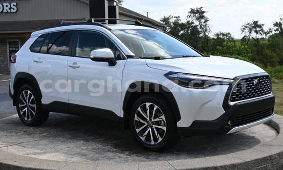Buy Used Toyota Corolla Cross White Car in Accra in Greater Accra Buy Used Toyota Corolla Cross White Car in Accra in Greater Accra
