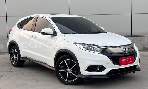 Buy Used Honda Vezel White Car in Tema in Greater Accra