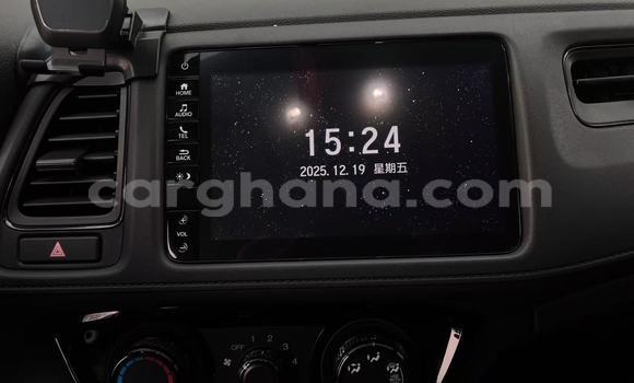 Buy Used Honda Vezel White Car in Tema in Greater Accra Buy Used Honda Vezel White Car in Tema in Greater Accra