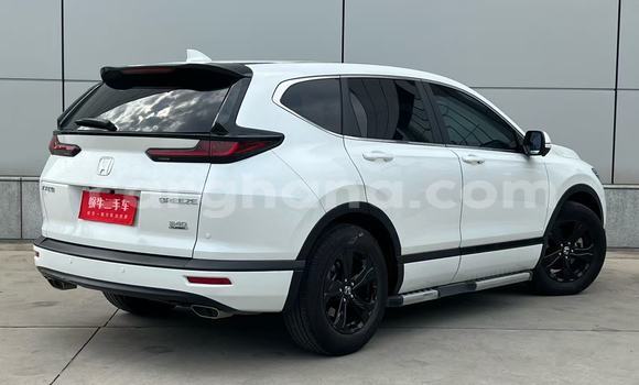 Buy Used Honda CR–V White Car in Tema in Greater Accra Buy Used Honda CR–V White Car in Tema in Greater Accra
