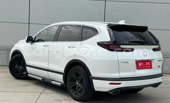 Buy Used Honda CR–V White Car in Tema in Greater Accra Buy Used Honda CR–V White Car in Tema in Greater Accra
