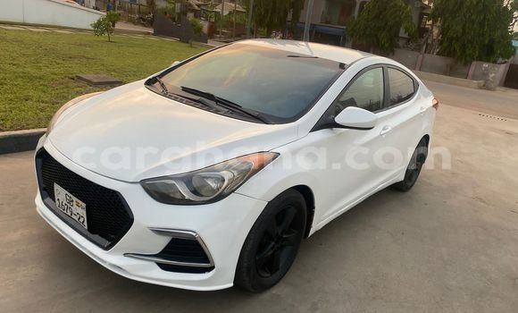 Buy Used Hyundai Elantra White Car in Accra in Greater Accra Buy Used Hyundai Elantra White Car in Accra in Greater Accra