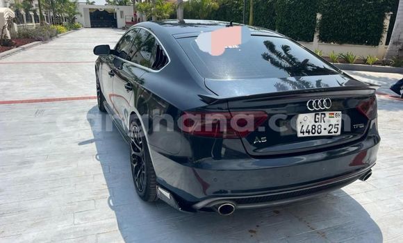 Ra Àlòkù Audi A5 Black Ọkọ̀ in Accra ni Greater Accra