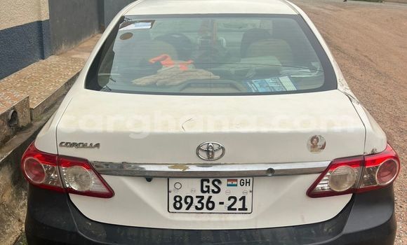 Buy Used Toyota Corolla White Car in Accra in Greater Accra Buy Used Toyota Corolla White Car in Accra in Greater Accra