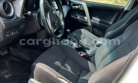 Buy Used Toyota RAV4 White Car in Accra in Greater Accra Buy Used Toyota RAV4 White Car in Accra in Greater Accra