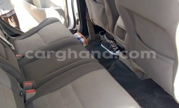 Buy Used Ford Escape White Car in Accra in Greater Accra Buy Used Ford Escape White Car in Accra in Greater Accra