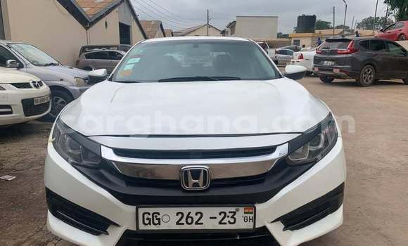 Sayi Na hannu Honda Civic White Mota in Accra a Greater Accra