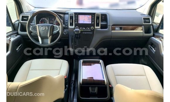 Sayi Imported Toyota Granvia Black Mota in Import - Dubai a Ashanti Sayi Imported Toyota Granvia Black Mota in Import - Dubai a Ashanti