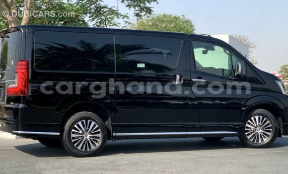 Sayi Imported Toyota Granvia Black Mota in Import - Dubai a Ashanti Sayi Imported Toyota Granvia Black Mota in Import - Dubai a Ashanti