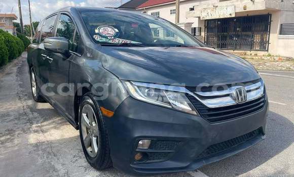 Ra Àlòkù Honda Odyssey Blue Ọkọ̀ in Accra ni Greater Accra Ra Àlòkù Honda Odyssey Blue Ọkọ̀ in Accra ni Greater Accra