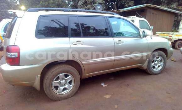 Ra Àlòkù Toyota Highlander Miiran Ọkọ̀ in Accra ni Greater Accra Ra Àlòkù Toyota Highlander Miiran Ọkọ̀ in Accra ni Greater Accra
