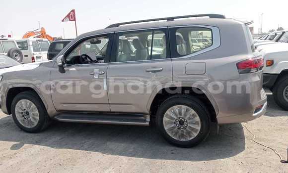 Buy New Toyota Land Cruiser Silver Car in Kumasi in Ashanti Buy New Toyota Land Cruiser Silver Car in Kumasi in Ashanti