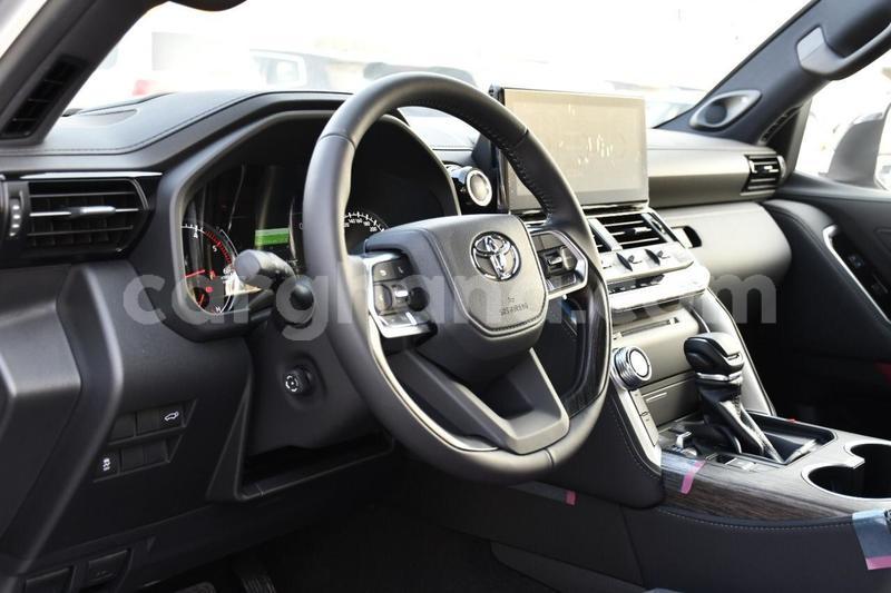 Big with watermark toyota land cruiser ashanti kumasi 60685