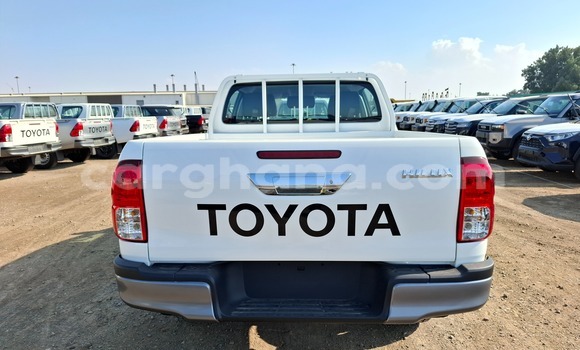 Buy New Toyota Hilux White Car in Accra in Greater Accra Buy New Toyota Hilux White Car in Accra in Greater Accra