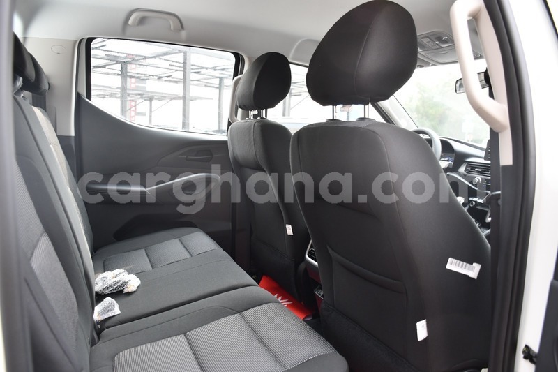 Big with watermark peugeot partner ashanti kumasi 60698