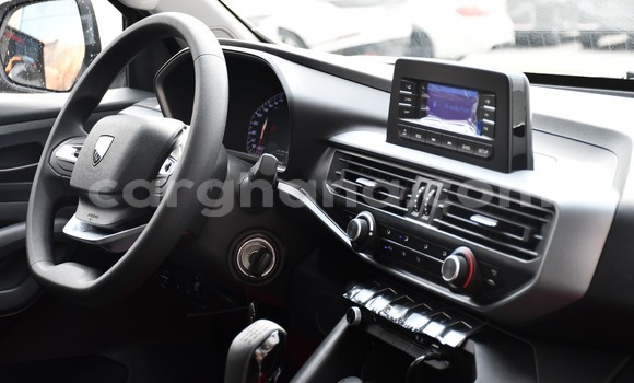 Sayi Sabo Peugeot Partner White Mota in Kumasi a Ashanti Sayi Sabo Peugeot Partner White Mota in Kumasi a Ashanti