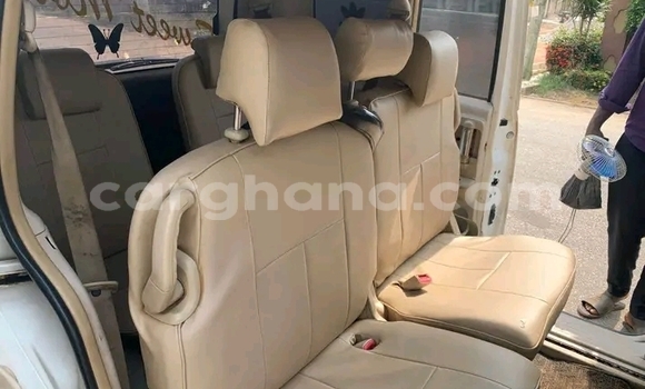 Buy Used Toyota Sienta White Car in Accra in Greater Accra
