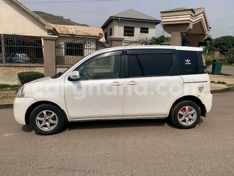 Big with watermark toyota sienta greater accra accra 60705