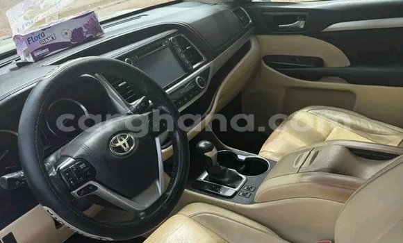 Ra Àlòkù Toyota Land Cruiser Prado Miiran Ọkọ̀ in Accra ni Greater Accra Ra Àlòkù Toyota Land Cruiser Prado Miiran Ọkọ̀ in Accra ni Greater Accra