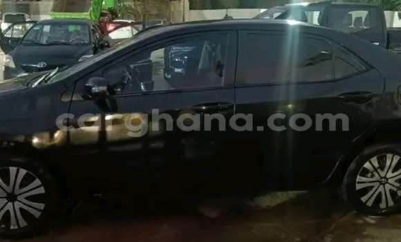 Ra Àlòkù Toyota Corolla Black Ọkọ̀ in Accra ni Greater Accra Ra Àlòkù Toyota Corolla Black Ọkọ̀ in Accra ni Greater Accra