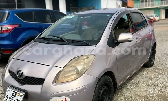 Ra Àlòkù Toyota Vitz Miiran Ọkọ̀ in Accra ni Greater Accra Ra Àlòkù Toyota Vitz Miiran Ọkọ̀ in Accra ni Greater Accra