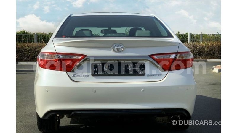 Big with watermark toyota camry ashanti import dubai 10914