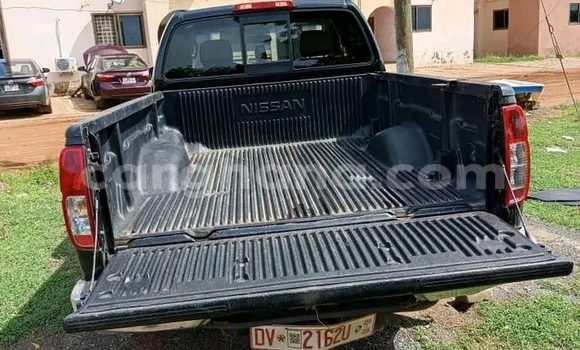 Buy Used Nissan Frontier Black Car in Accra in Greater Accra