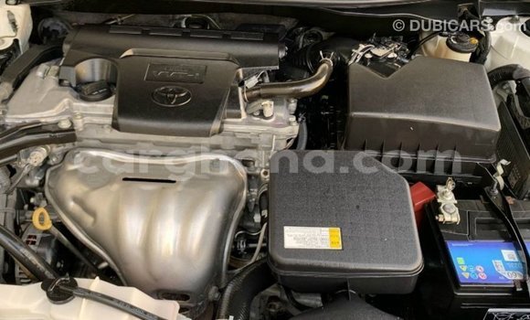 Sayi Imported Toyota Camry White Mota in Import - Dubai a Ashanti Sayi Imported Toyota Camry White Mota in Import - Dubai a Ashanti