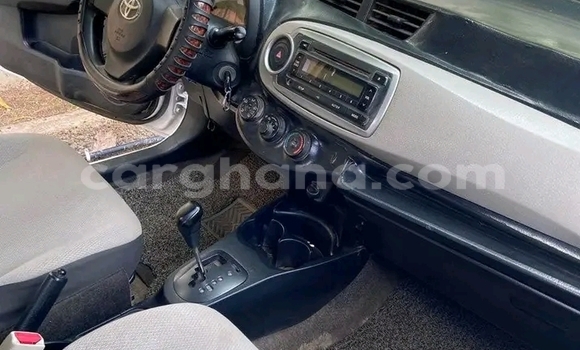 Buy Used Toyota Vitz White Car in Accra in Greater Accra