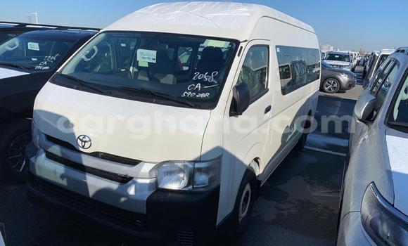 Buy New Toyota Grand HiAce White Car in Kumasi in Ashanti Buy New Toyota Grand HiAce White Car in Kumasi in Ashanti