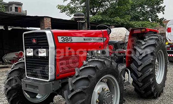 Buy Used Caterpillar 120 Red Truck in Accra in Greater Accra Buy Used Caterpillar 120 Red Truck in Accra in Greater Accra