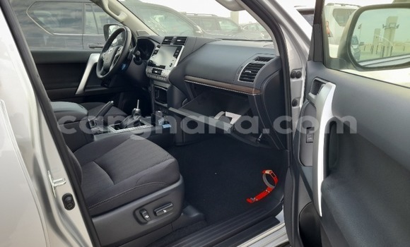 Buy Used Toyota Land Cruiser Prado White Car in Accra in Greater Accra Buy Used Toyota Land Cruiser Prado White Car in Accra in Greater Accra