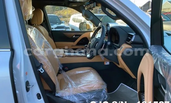 Buy New Lexus LX White Car in Accra in Greater Accra Buy New Lexus LX White Car in Accra in Greater Accra